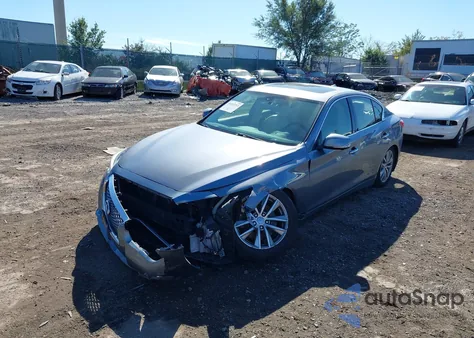 2014 Infiniti Q50 Premium z USA, uszkodzony, nr VIN JN1BV7AR1EM696385